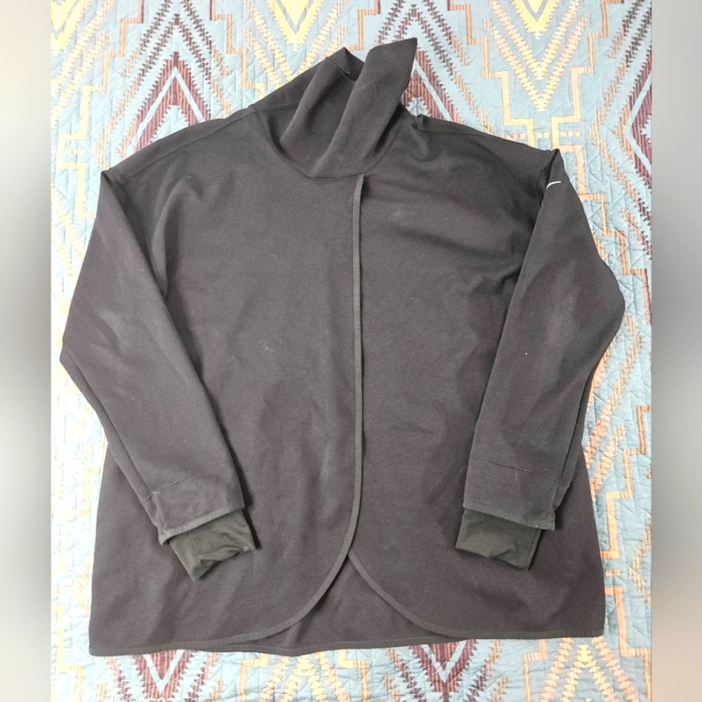 Nike Dri Fit Maturnity‎ Sweatshirt